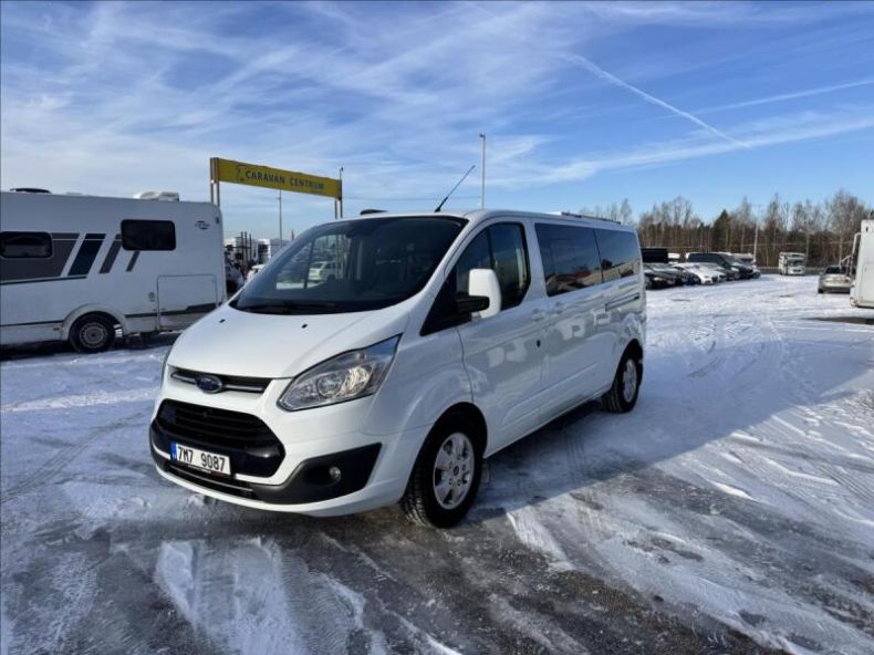 Ford Tourneo - hlavní foto