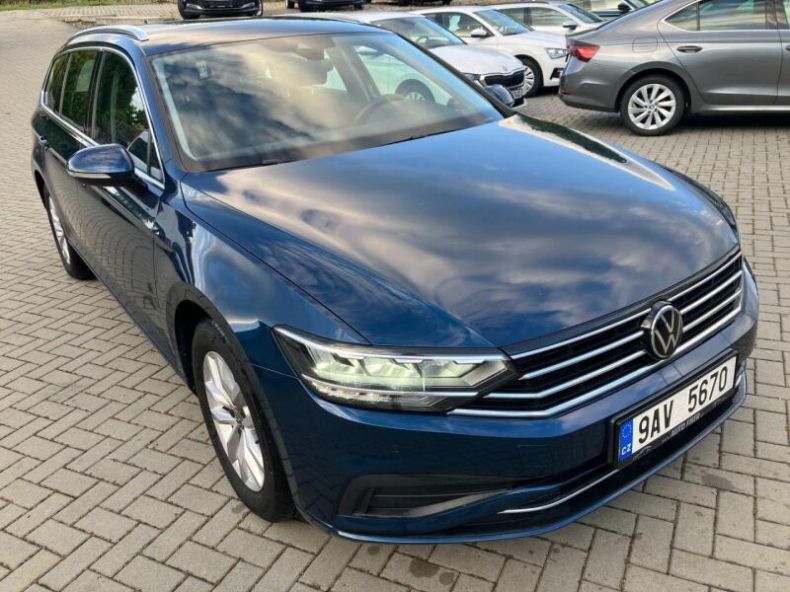 Volkswagen Passat - hlavní fotka inzerátu