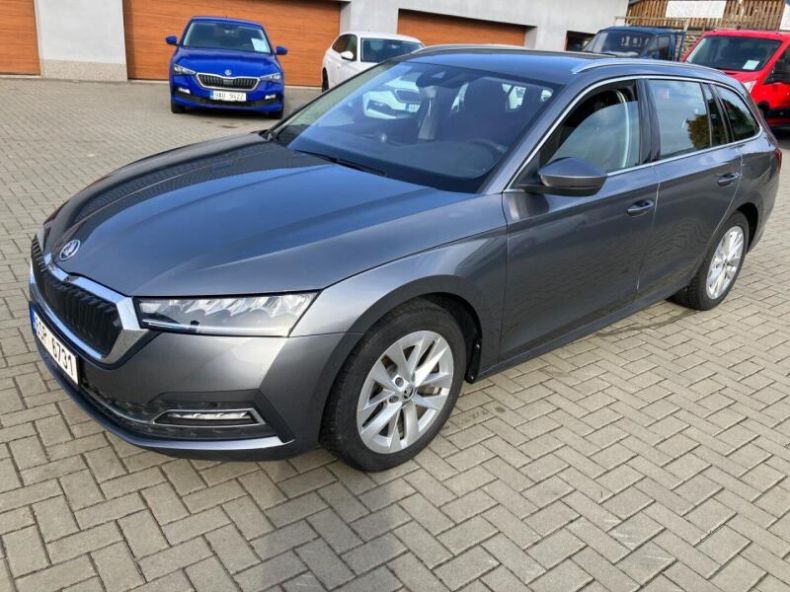 Škoda Octavia - hlavní foto