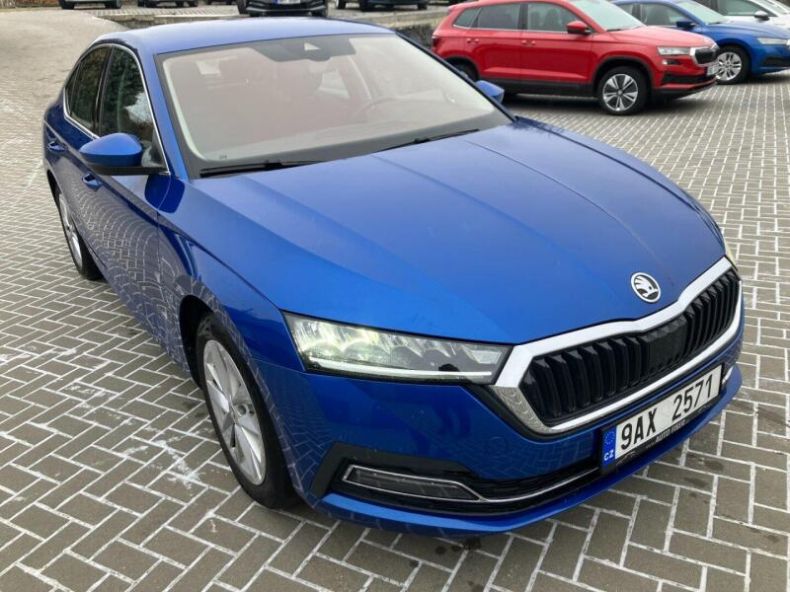Škoda Octavia - hlavní fotka