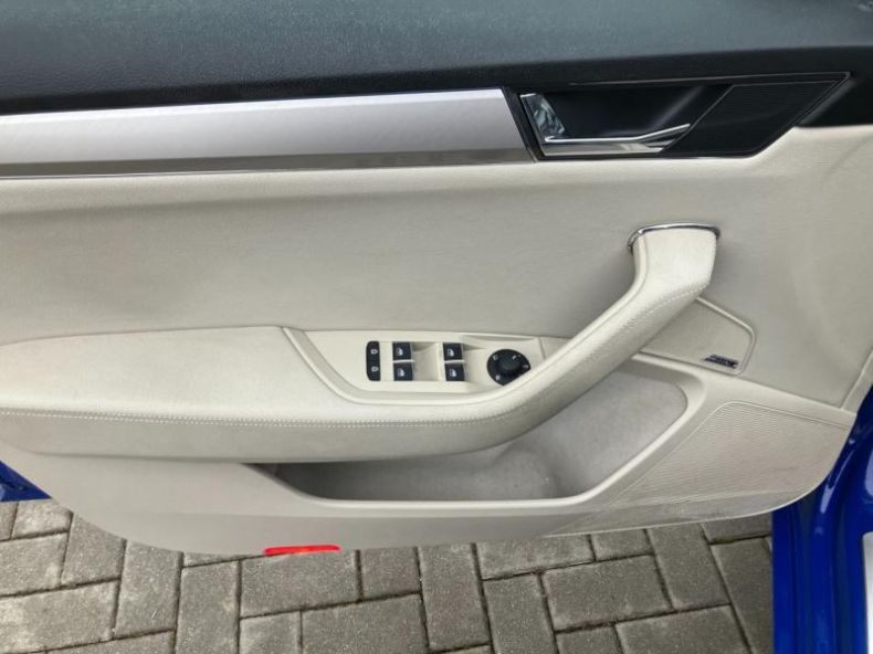 Škoda Superb - hlavní fotka