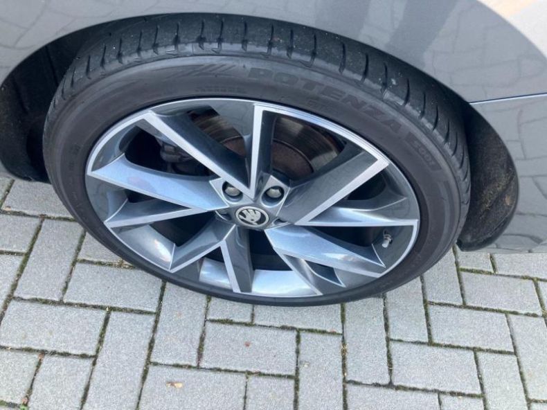 Škoda Superb - hlavní fotka