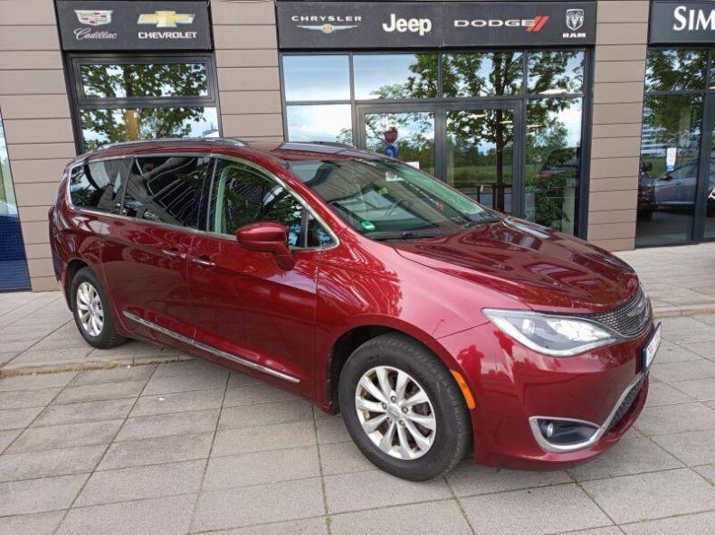 Chrysler Pacifica - hlavní fotka inzerátu