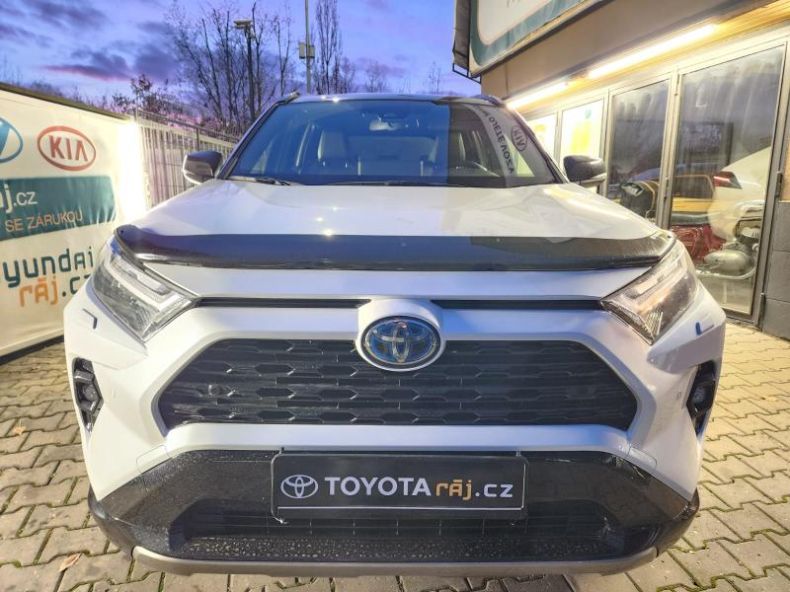 Toyota RAV 4 - hlavní foto