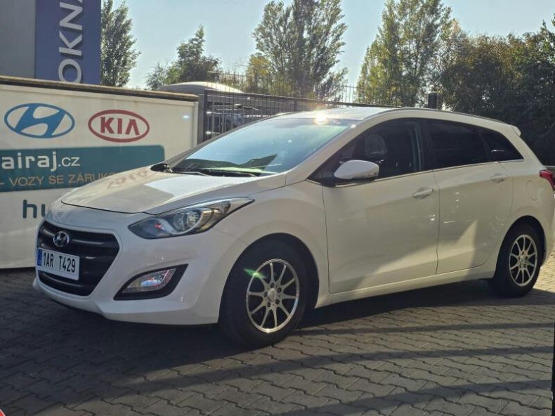 Hyundai i30 - hlavní fotka inzerátu
