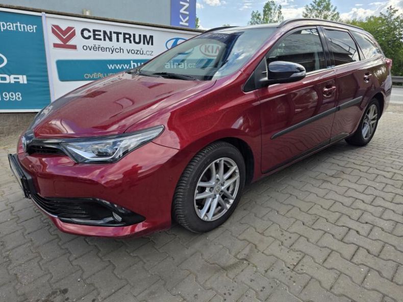 Toyota Auris - hlavní foto