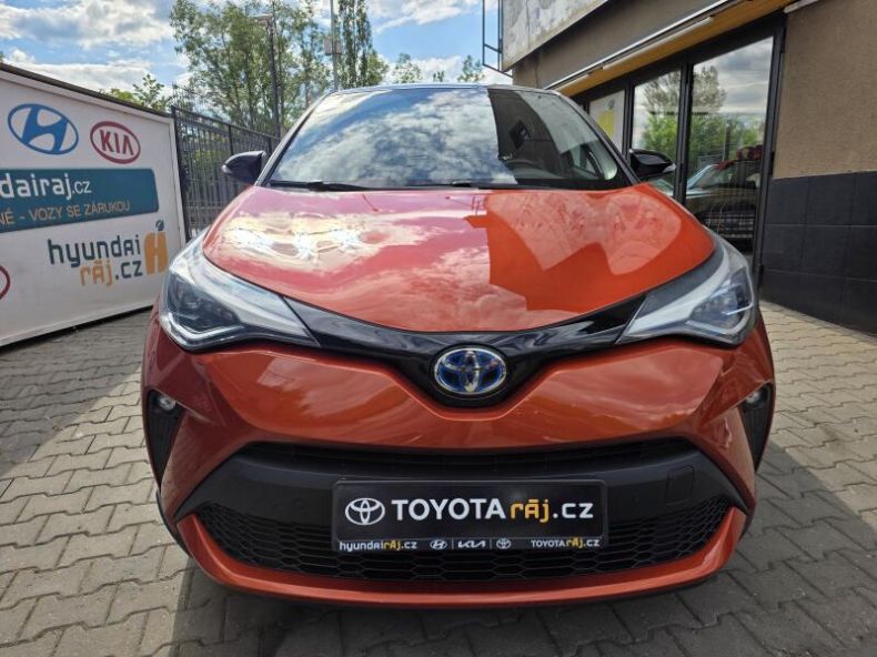 Toyota C-HR - hlavní foto