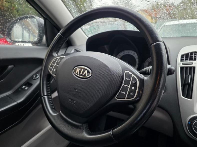 Kia Cee'd - hlavní fotka