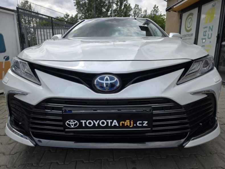Toyota Camry - hlavní fotka