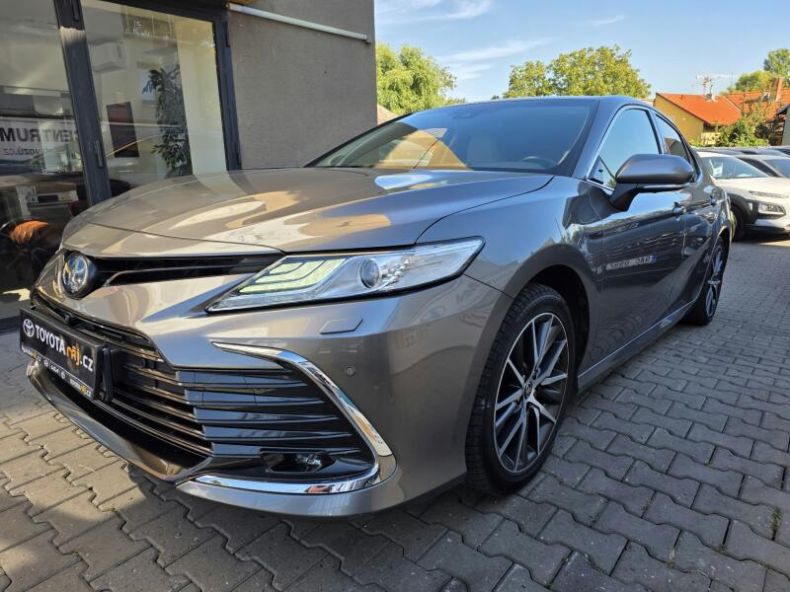 Toyota Camry - hlavní fotka inzerátu