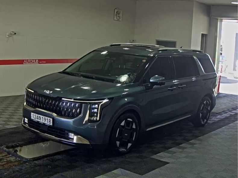 Kia Carnival - hlavní fotka