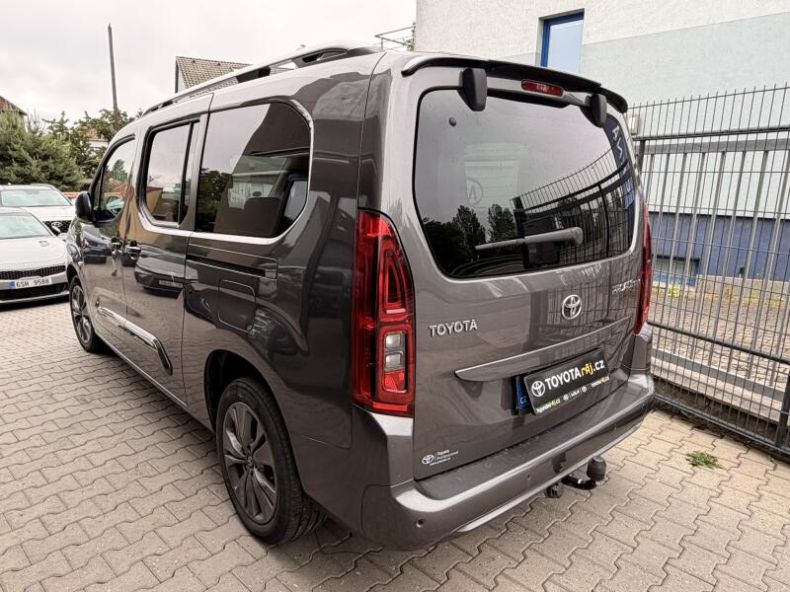 Toyota ProAce City Verso - hlavní fotka