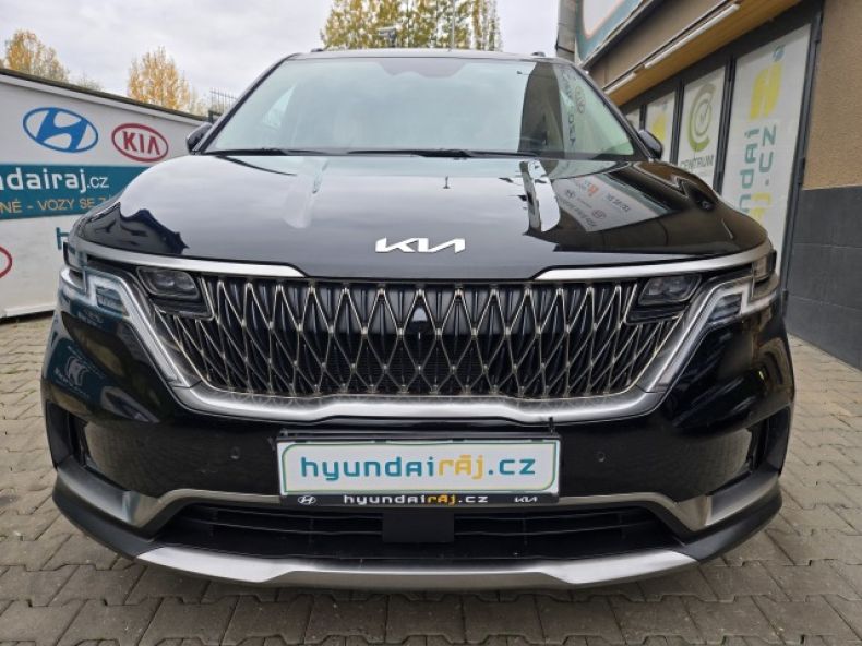 Kia Carnival - hlavní foto