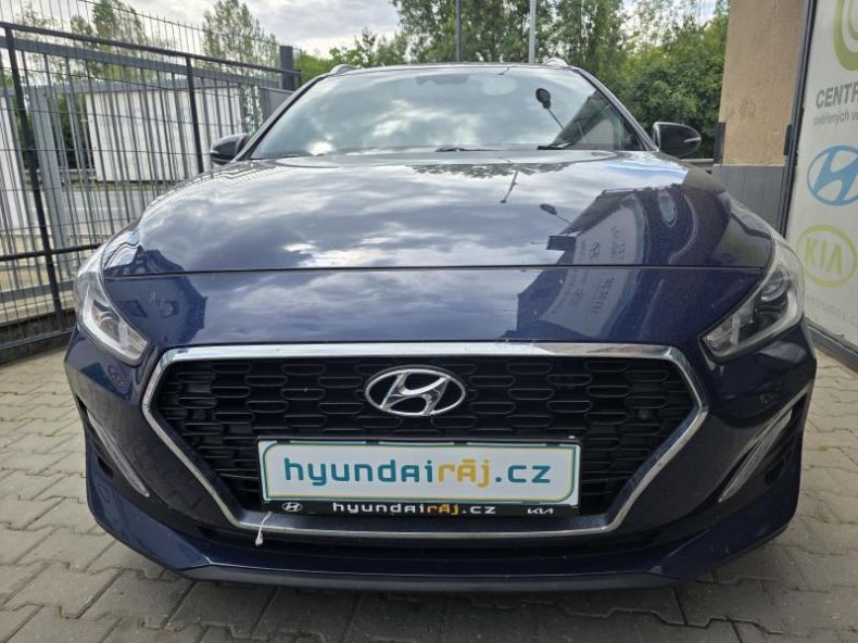 Hyundai i30 - hlavní foto