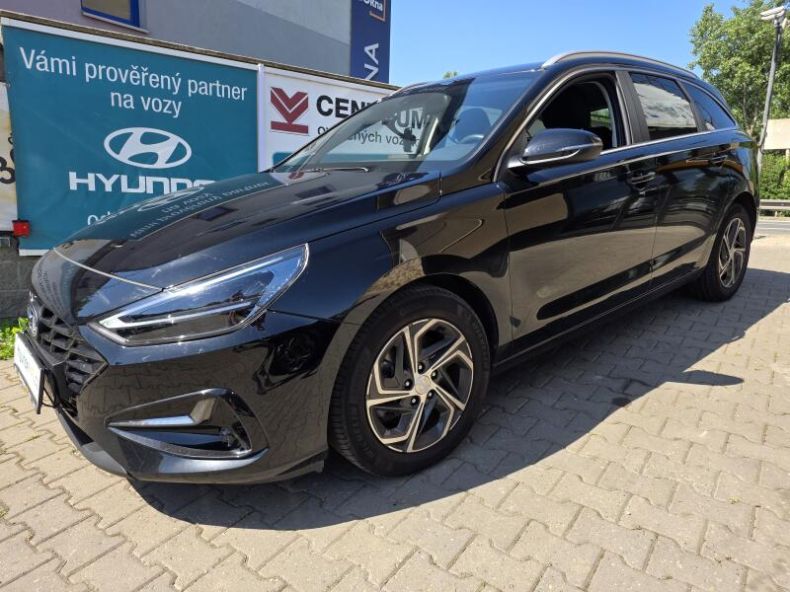 Hyundai i30 - hlavní foto