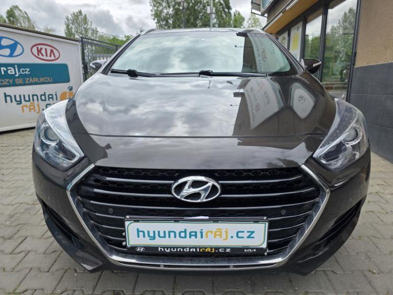 Hyundai i40 - hlavní fotka