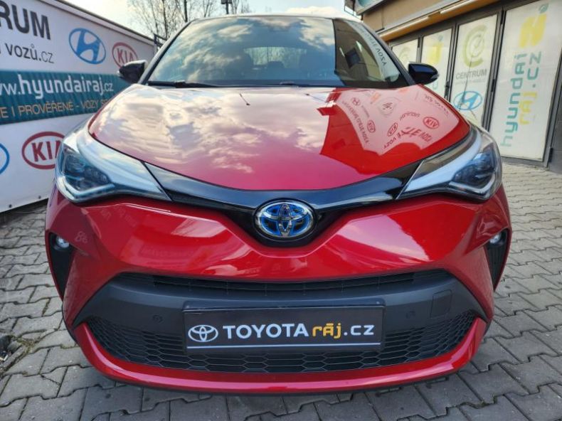Toyota C-HR - hlavní foto