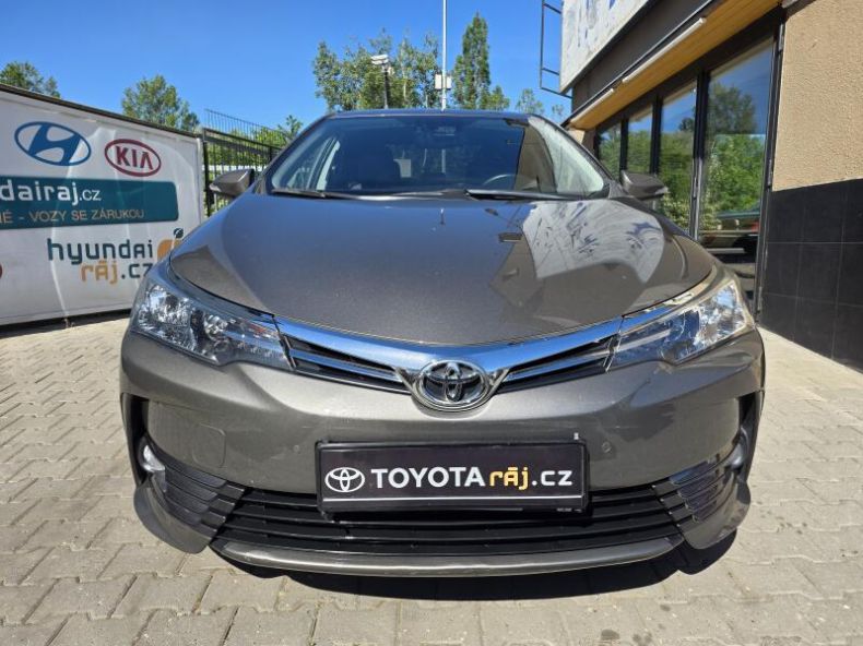 Toyota Corolla - hlavní foto