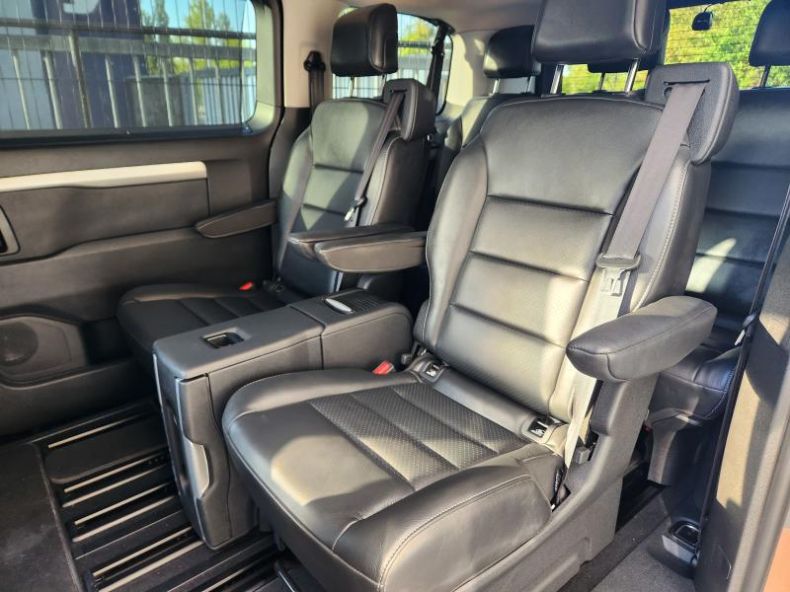 Toyota ProAce - hlavní fotka