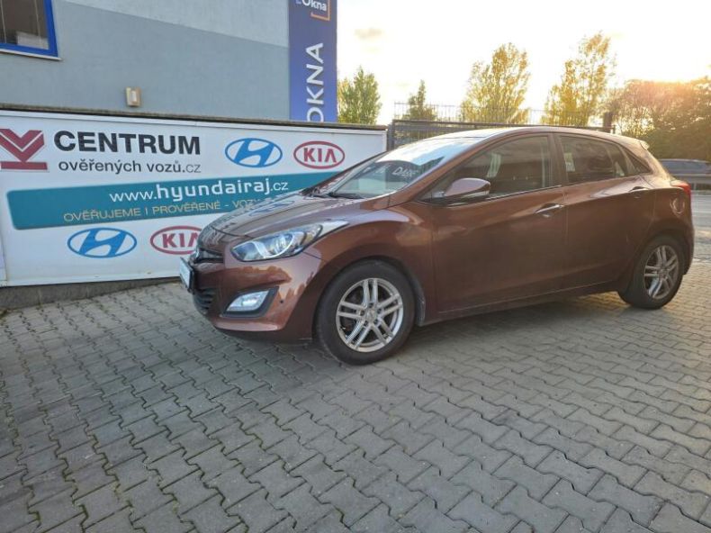Hyundai i30 - hlavní fotka inzerátu