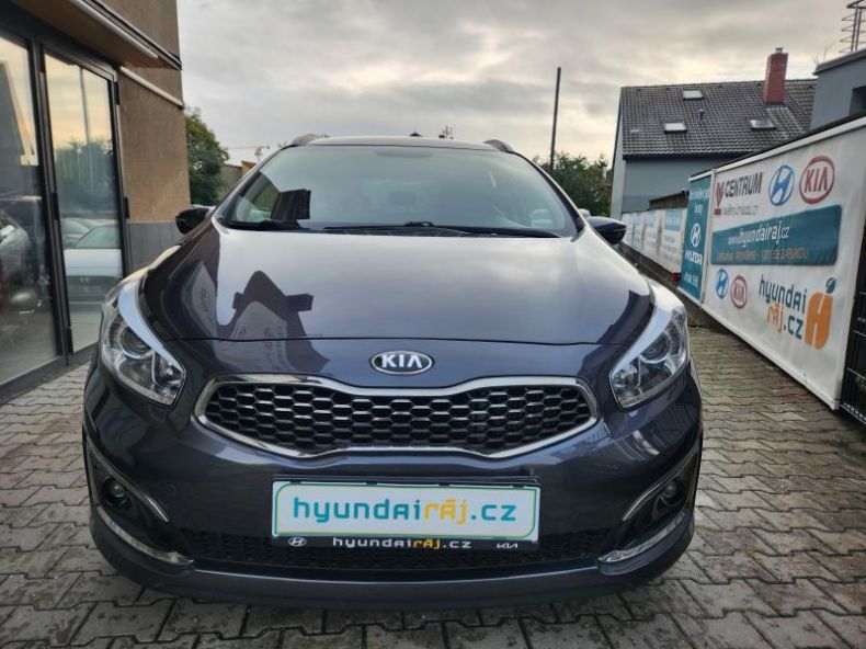 Kia Cee'd - hlavní foto