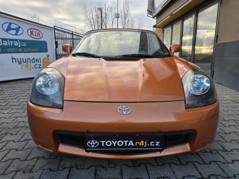 Toyota MR2 - hlavní foto