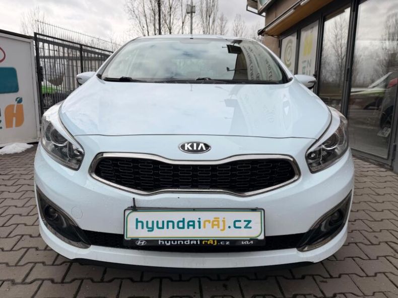 Kia Cee'd - hlavní foto