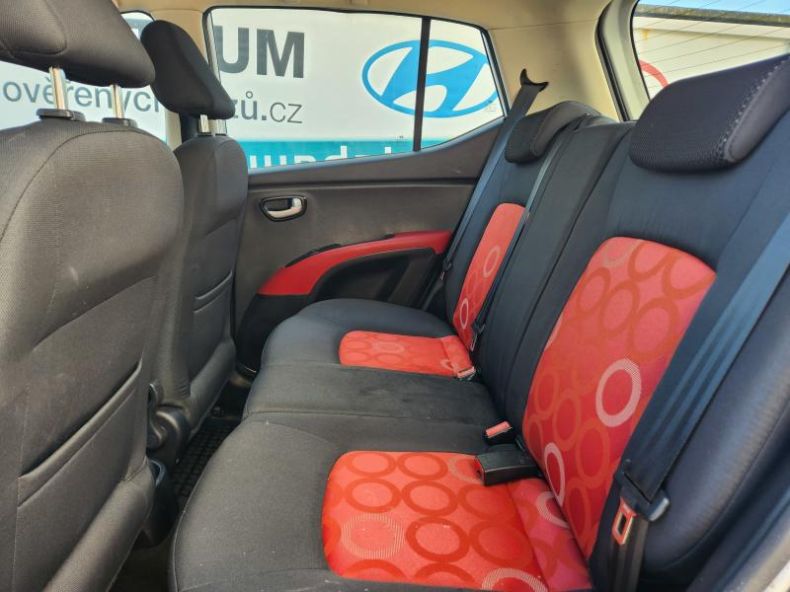 Hyundai i10 - hlavní fotka