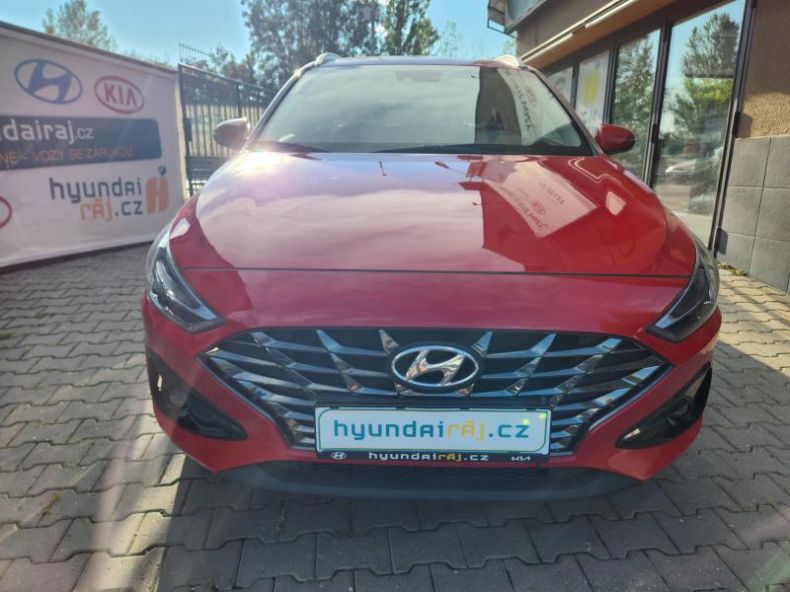 Hyundai i30 - hlavní foto