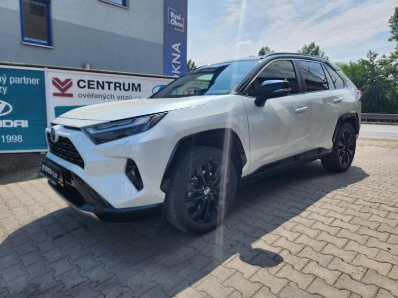 Toyota RAV 4 - hlavní fotka inzerátu