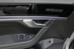 Volkswagen Touareg - fotka číslo 9