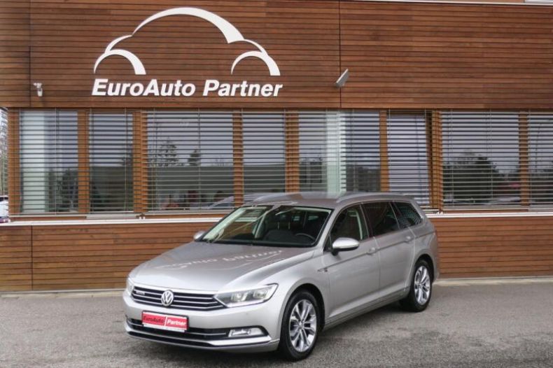 Volkswagen Passat - hlavní fotka inzerátu