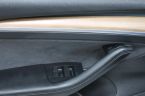 Tesla Model 3 - fotka číslo 11