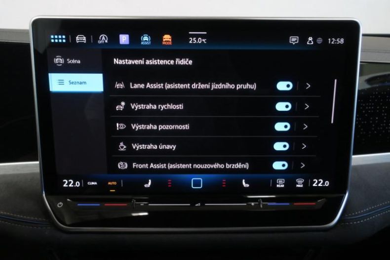 Volkswagen Passat - hlavní fotka