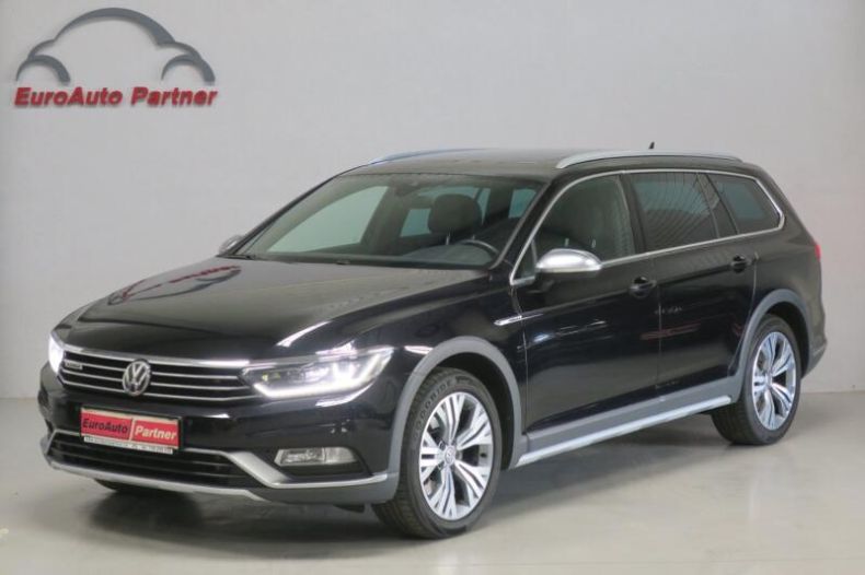 Volkswagen Passat - hlavní foto