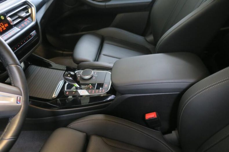 BMW X3 - hlavní fotka