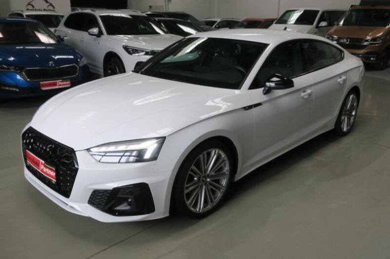 Audi A5 - hlavní foto