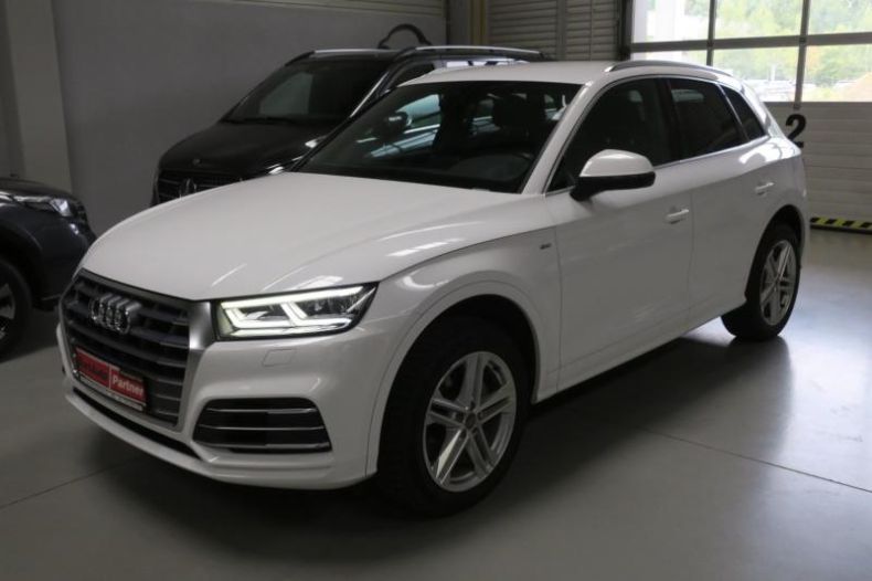 Audi Q5 - hlavní fotka inzerátu