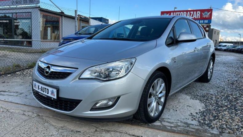 Opel Astra - hlavní fotka inzerátu