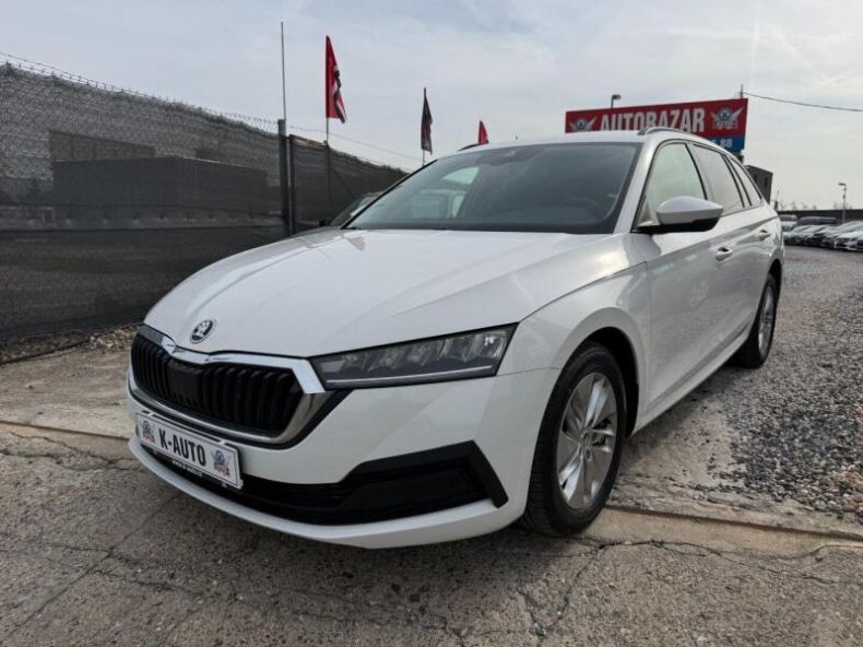 Škoda Octavia - hlavní fotka