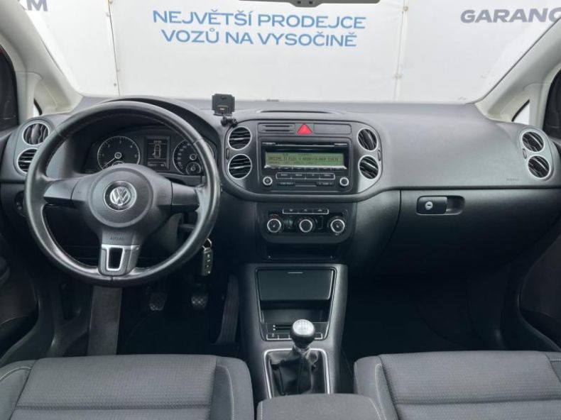 Volkswagen Golf - hlavní fotka