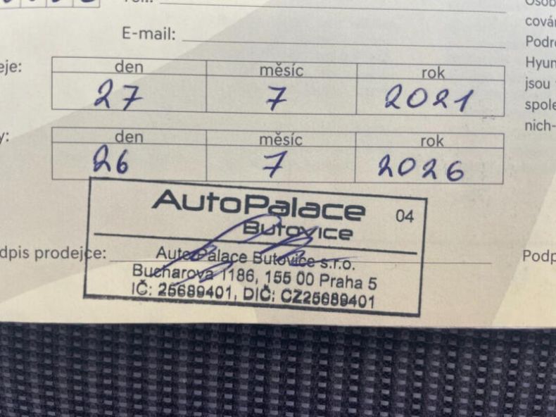 Hyundai i30 - hlavní fotka