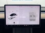 Tesla Model 3 - fotka číslo 17