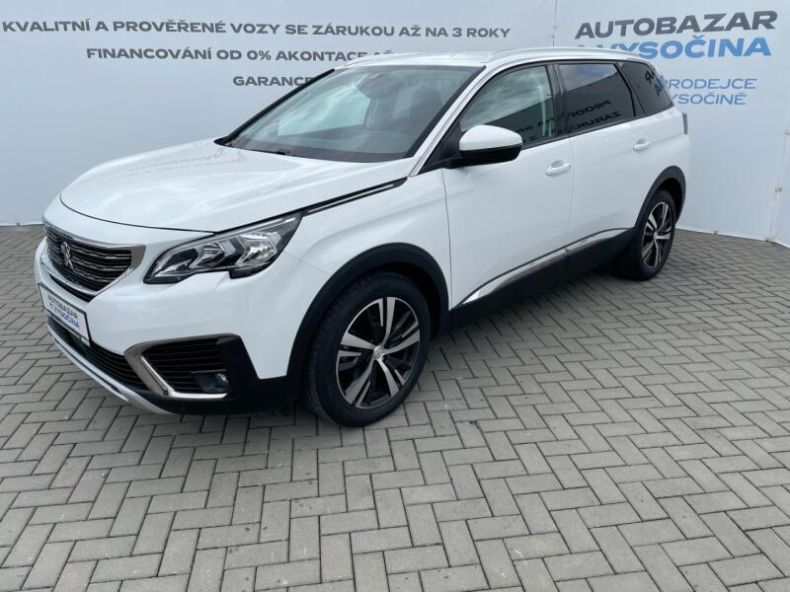 Peugeot 5008 - hlavní foto