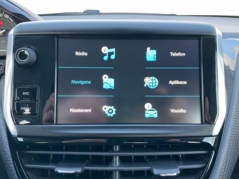 Peugeot 2008 - hlavní fotka