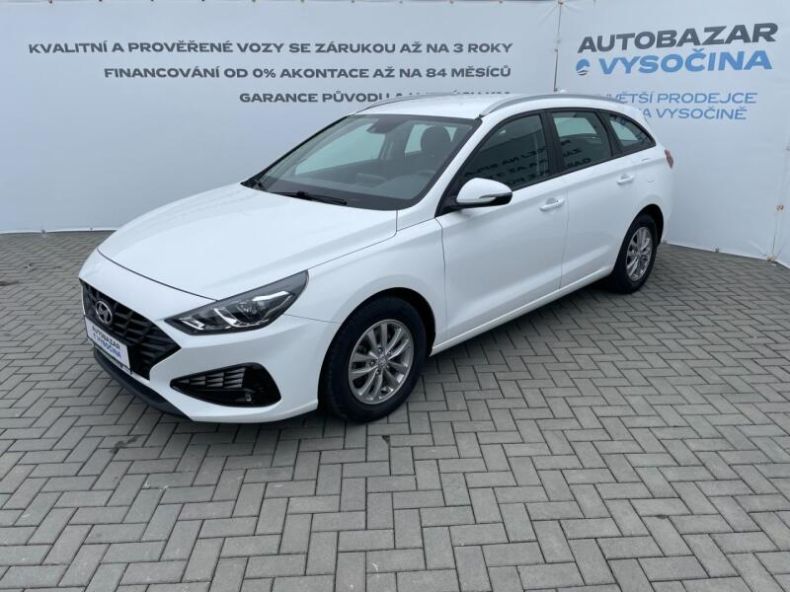 Hyundai i30 - hlavní foto