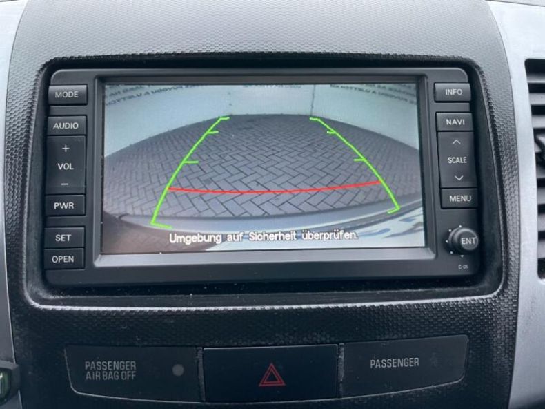 Citroën C-Crosser - hlavní fotka