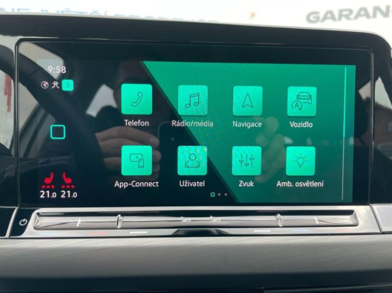 Volkswagen Golf - hlavní fotka