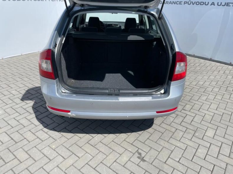 Škoda Octavia - hlavní fotka