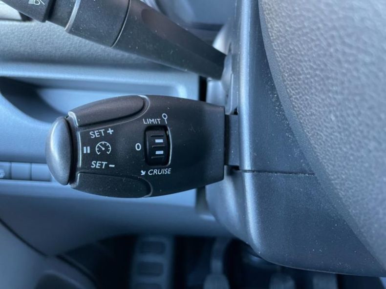 Peugeot Expert - hlavní fotka